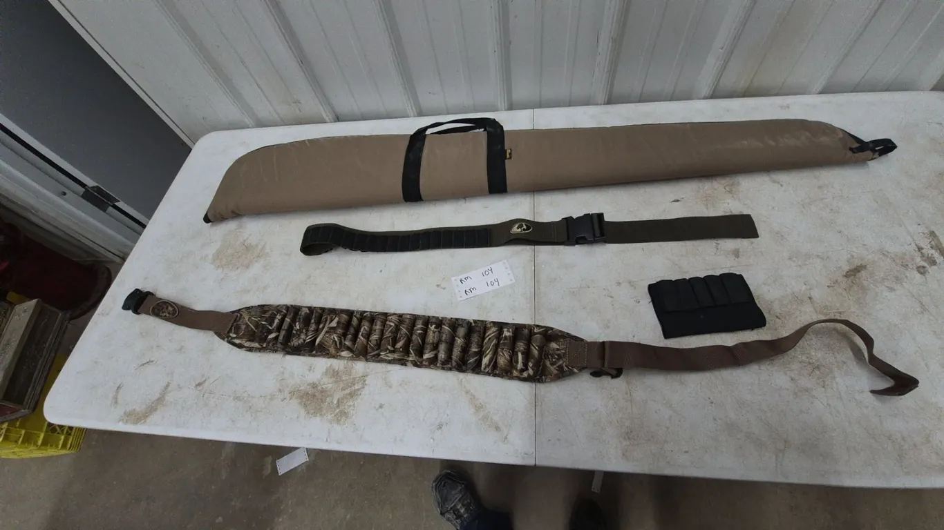 Mossy Oak Soft Gun Case, Belt, and Camo Shotgun Sling with Shell Holders