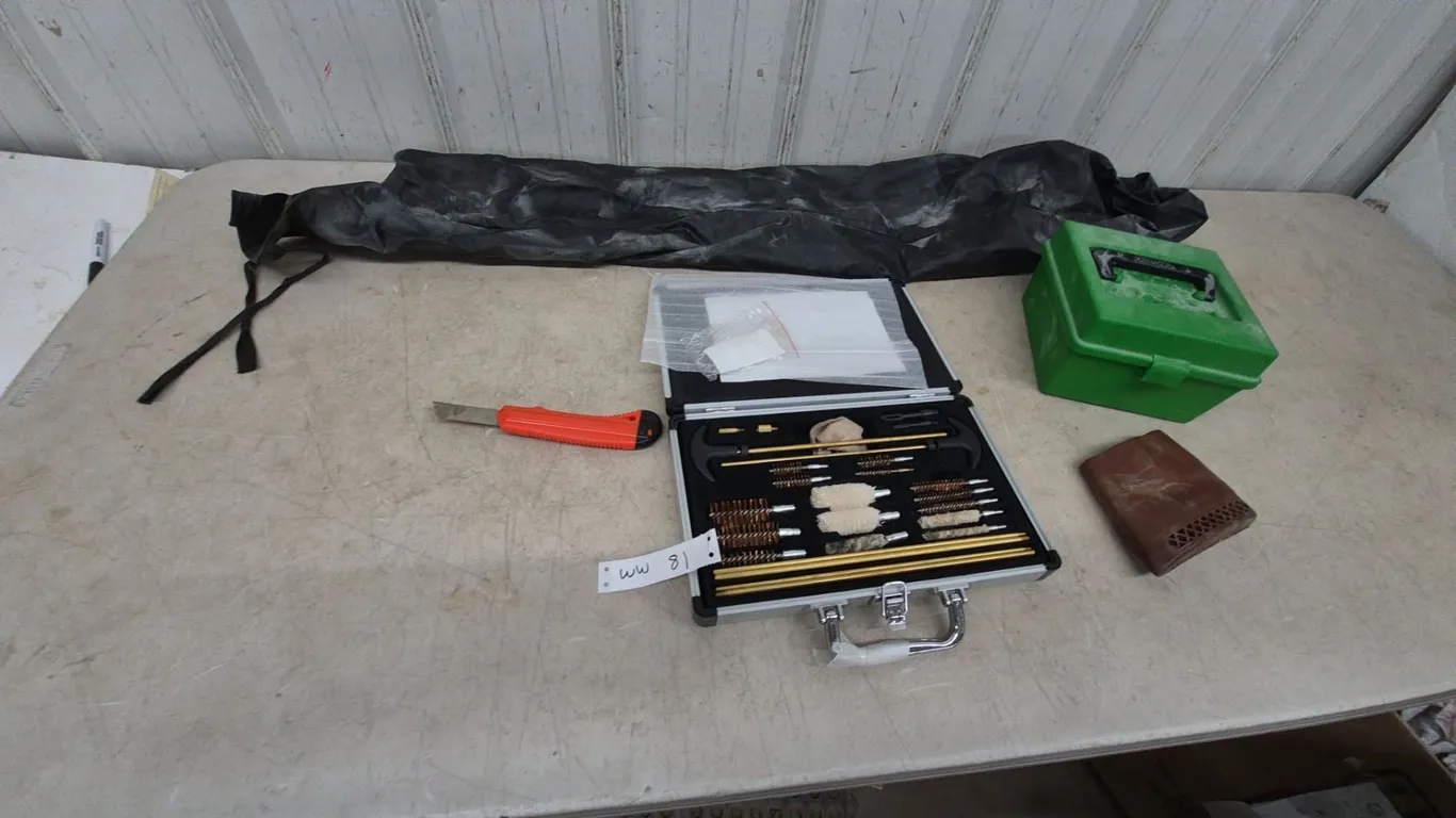 Gun Cleaning Kit in Case and Green Case-Gard R-100 Box