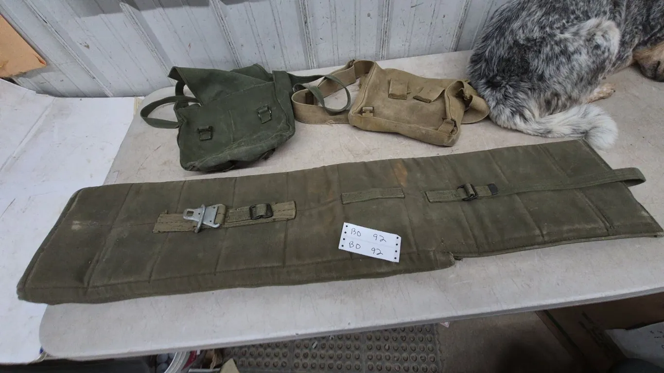 US Military Canvas Parachuters Case and 2 Canvas Shoulder Bags