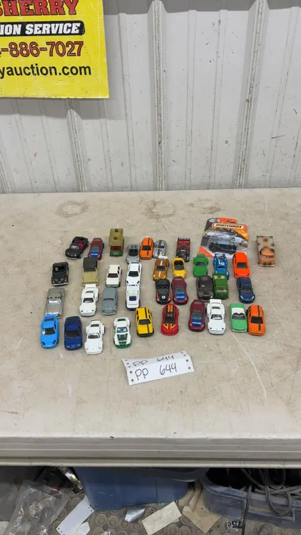 Collection of Die-Cast Cars, Matchbox, Hotwheels, Urago