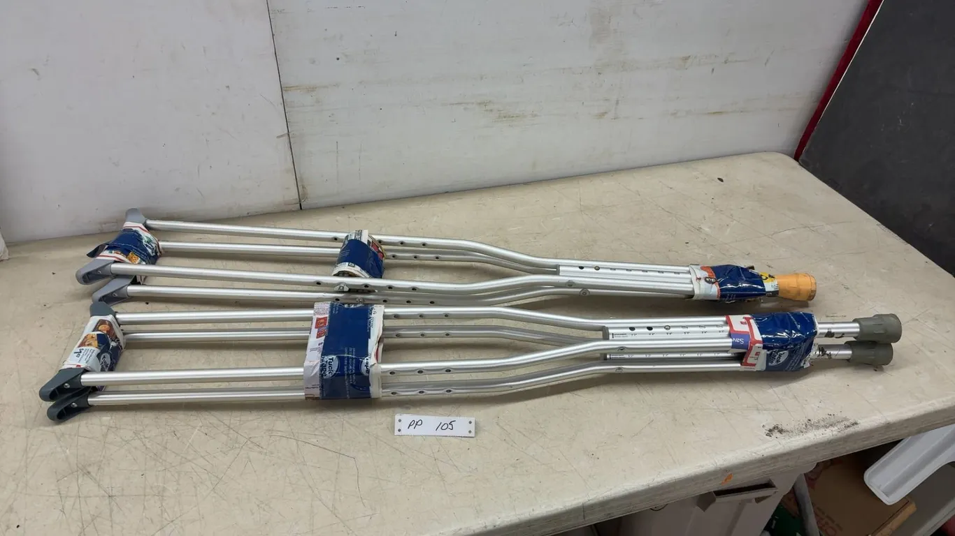 Pair of Adjustable Aluminum Underarm Crutches, Patient Height 5'2” to 5'7”