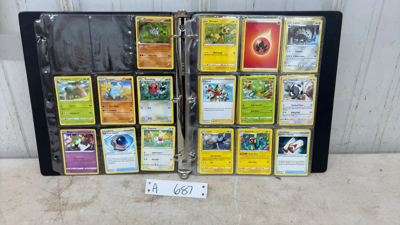 Collection of 60 Pokémon Cards