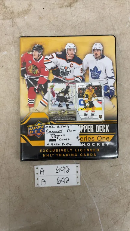 NHL Hockey Card Collection
