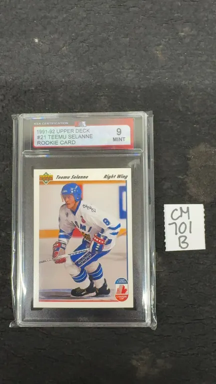 Graded 1991-92 Upper Deck Teemu Selanne Rookie Card
