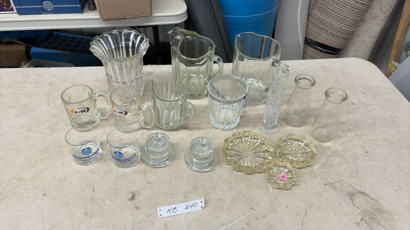 Assorted Clear Glassware Lot: Pitchers, A&W Mugs, Tumblers, Ice Bucket, Vases, Ashtrays