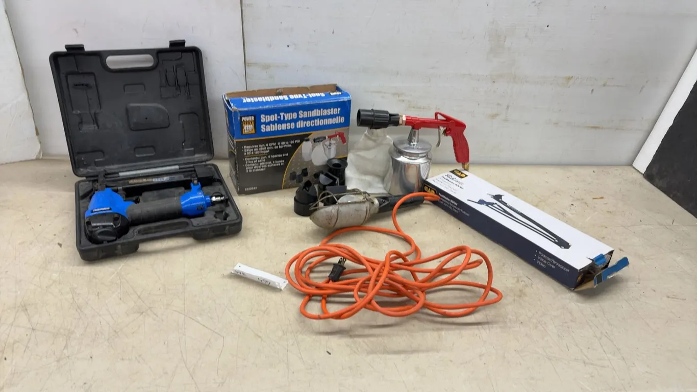 Mastercraft 18-Gauge Brad Nailer Model 31517, Power Fist Sandblaster, Trouble Light