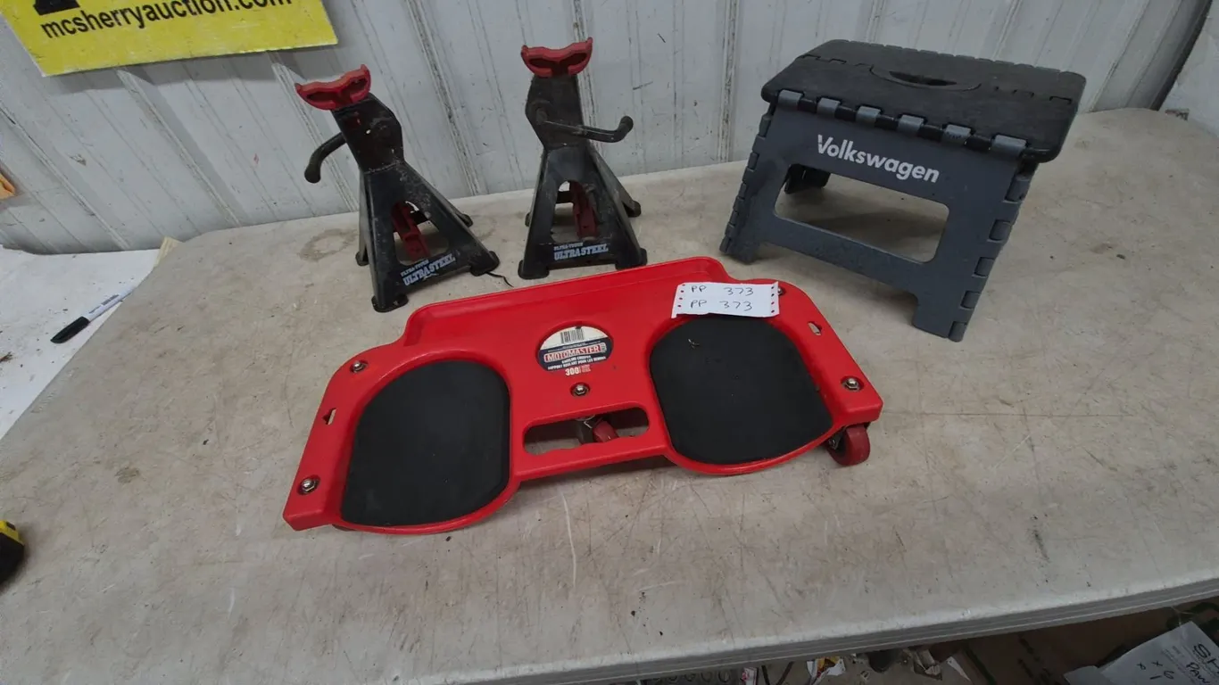 Motomaster 300 Lb. Capacity Rolling Knee Pads, 2 Ultra Steel Jack Stands, and Volkswagen Step Stool