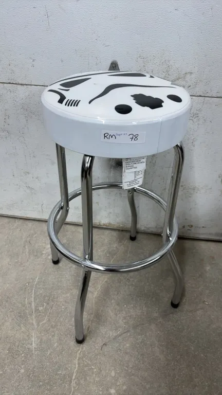 Star Wars Stormtrooper Bar Stool with Chrome Legs