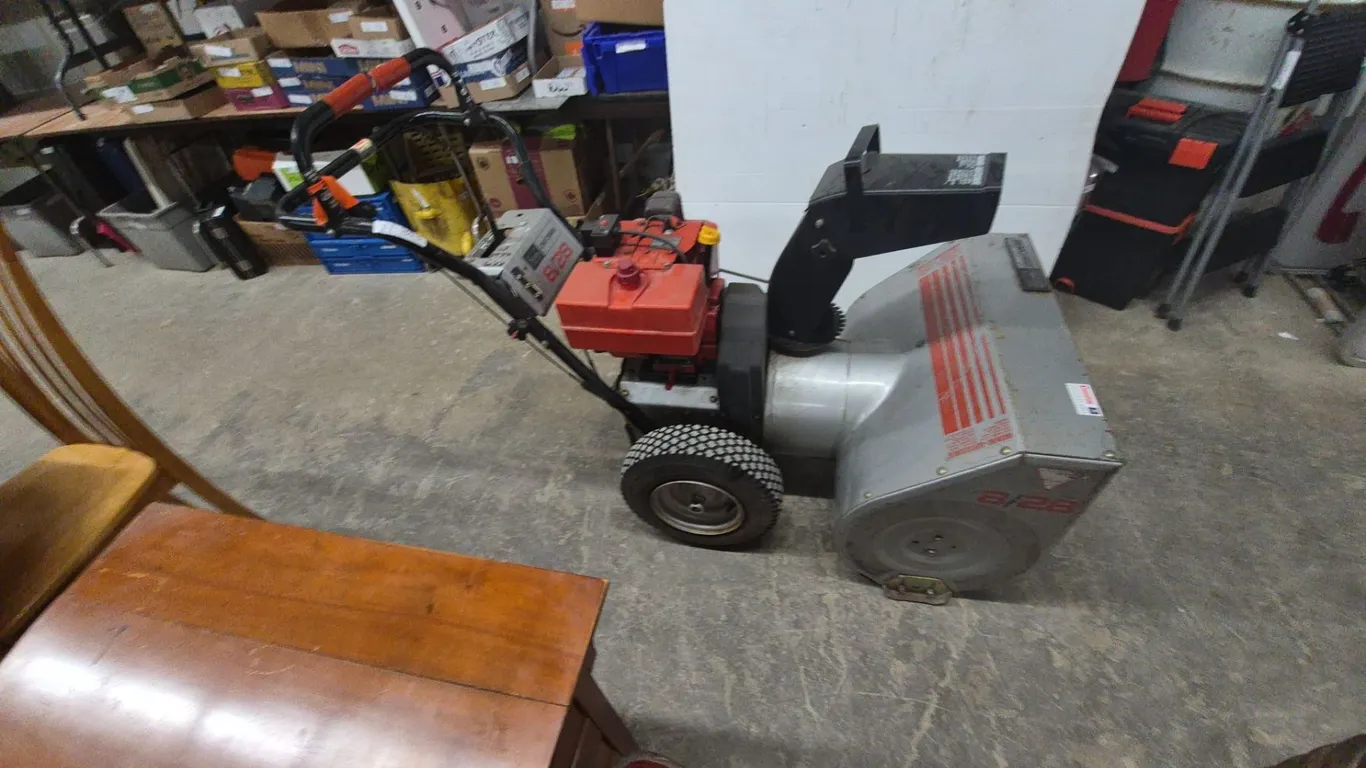 Sears Craftsman 8/28 Snow Blower, 8 HP, 28” Clearing Width