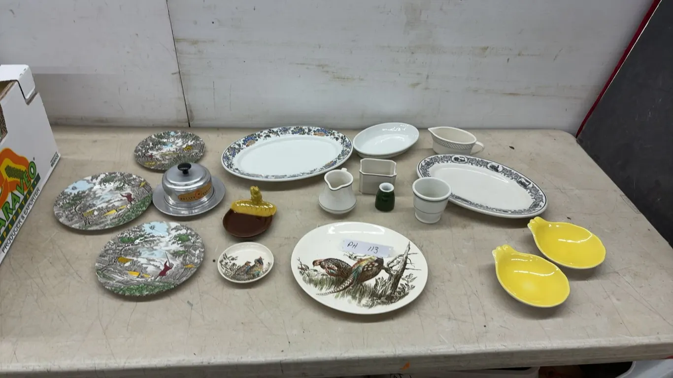 Spode "The Hunt" Earthenware Transferware Plates, Platters, Pheasant Plate
