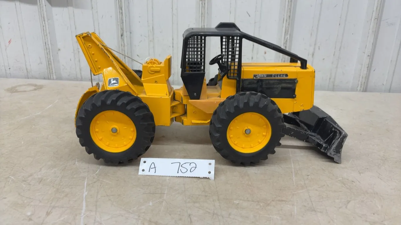Ertl John Deere Wheeled Logging Skidder Toy with Front Blade and Rear Winch Arch