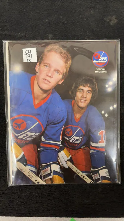 Vintage Winnipeg Jets Vs Minnesota Fighting Saints 1974 Program