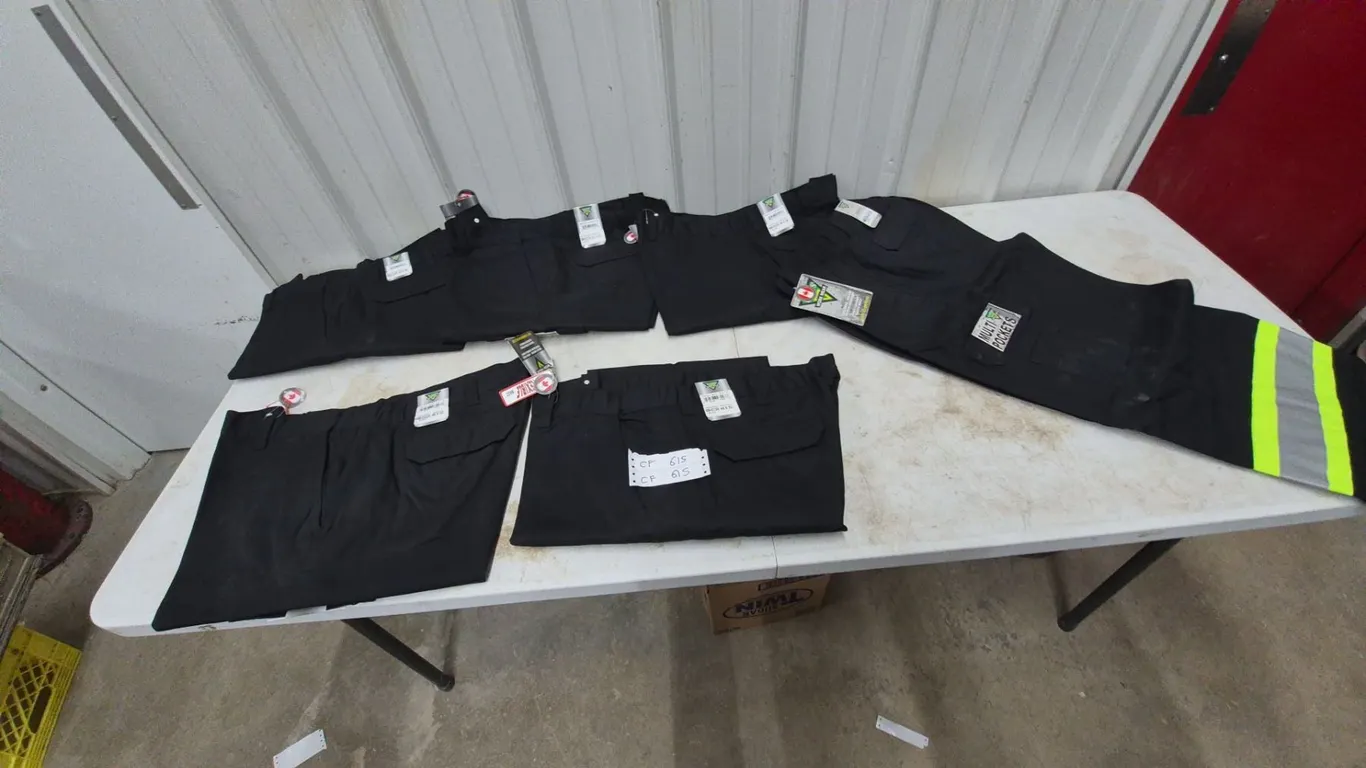 6 pair Gatts Workwear Multi Pockets Black Pants, 4 pair Size 44” x 28”, and 2 pair 46 × 32