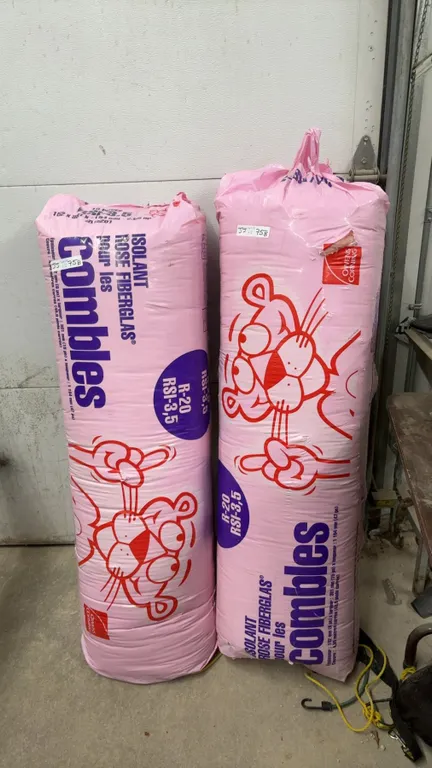 Two Owens Corning Fiberglas Pink Insulation for Attics, R-20 RSI-3.5, 152mm (6”) x 381mm (15”) x 7m