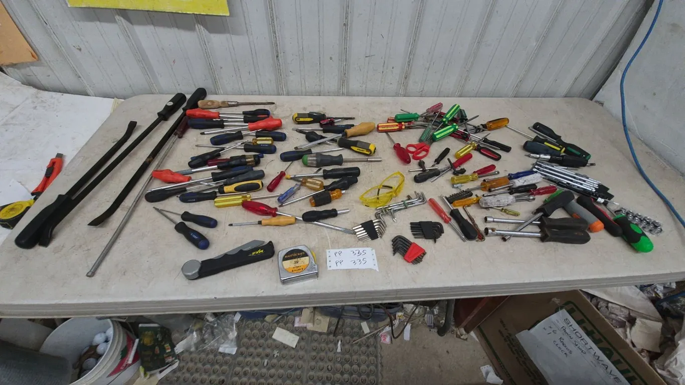 Large Lot of Screwdrivers, Pry Bars, Hex Key Sets, Sockets