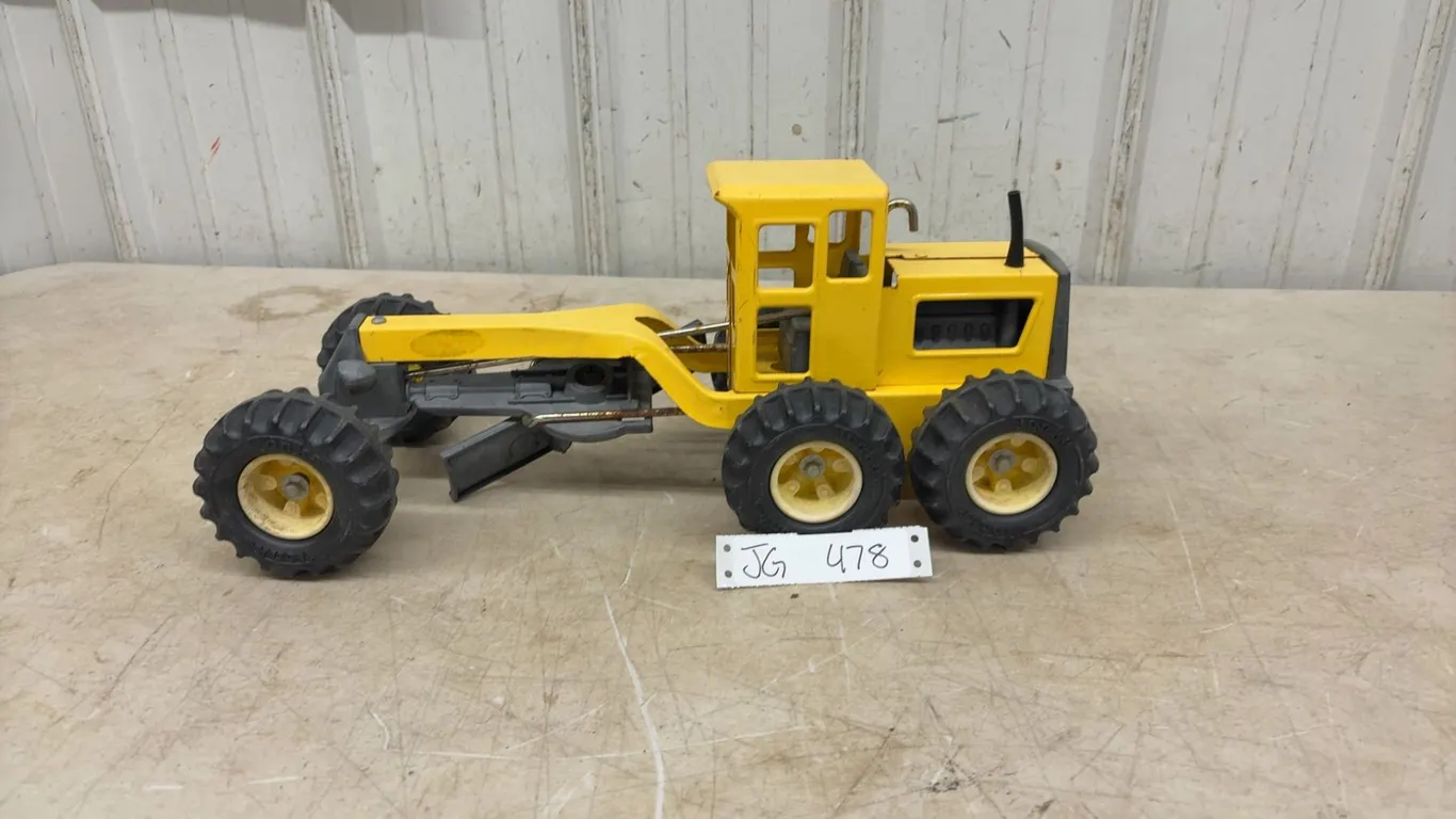 Vintage Tonka Steel Road Grader Toy, 18” Long