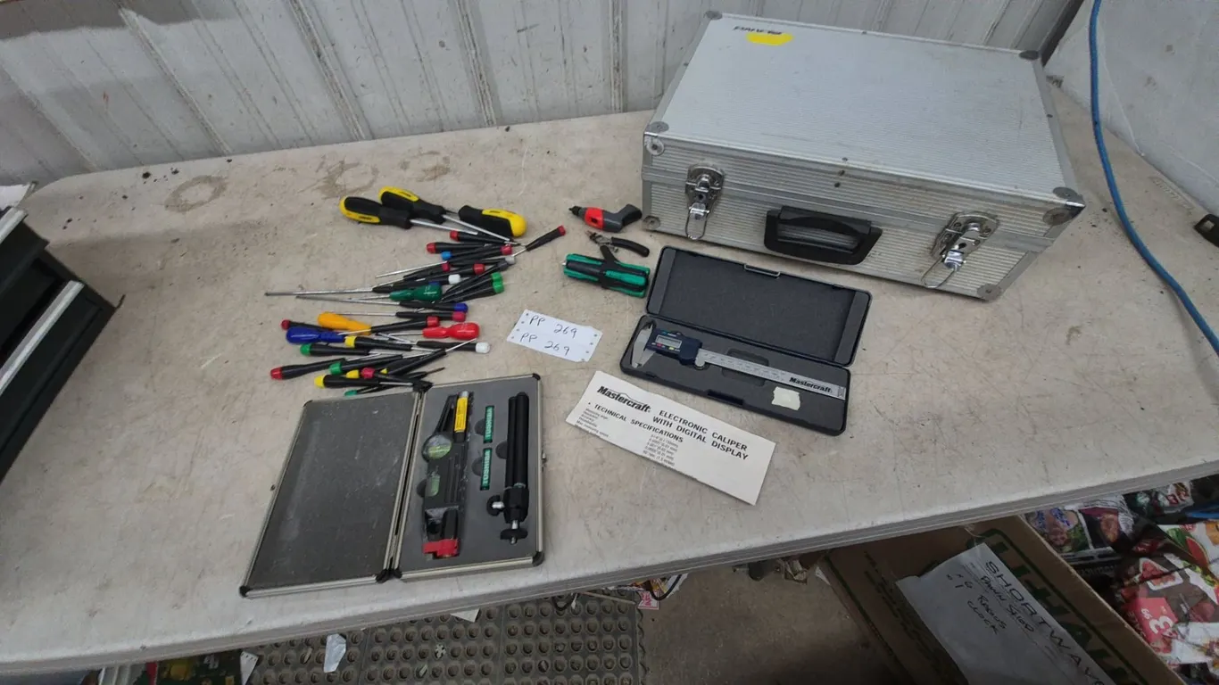 Mastercraft Electronic Caliper with Digital Display, precision Screwdrivers, and hard case
