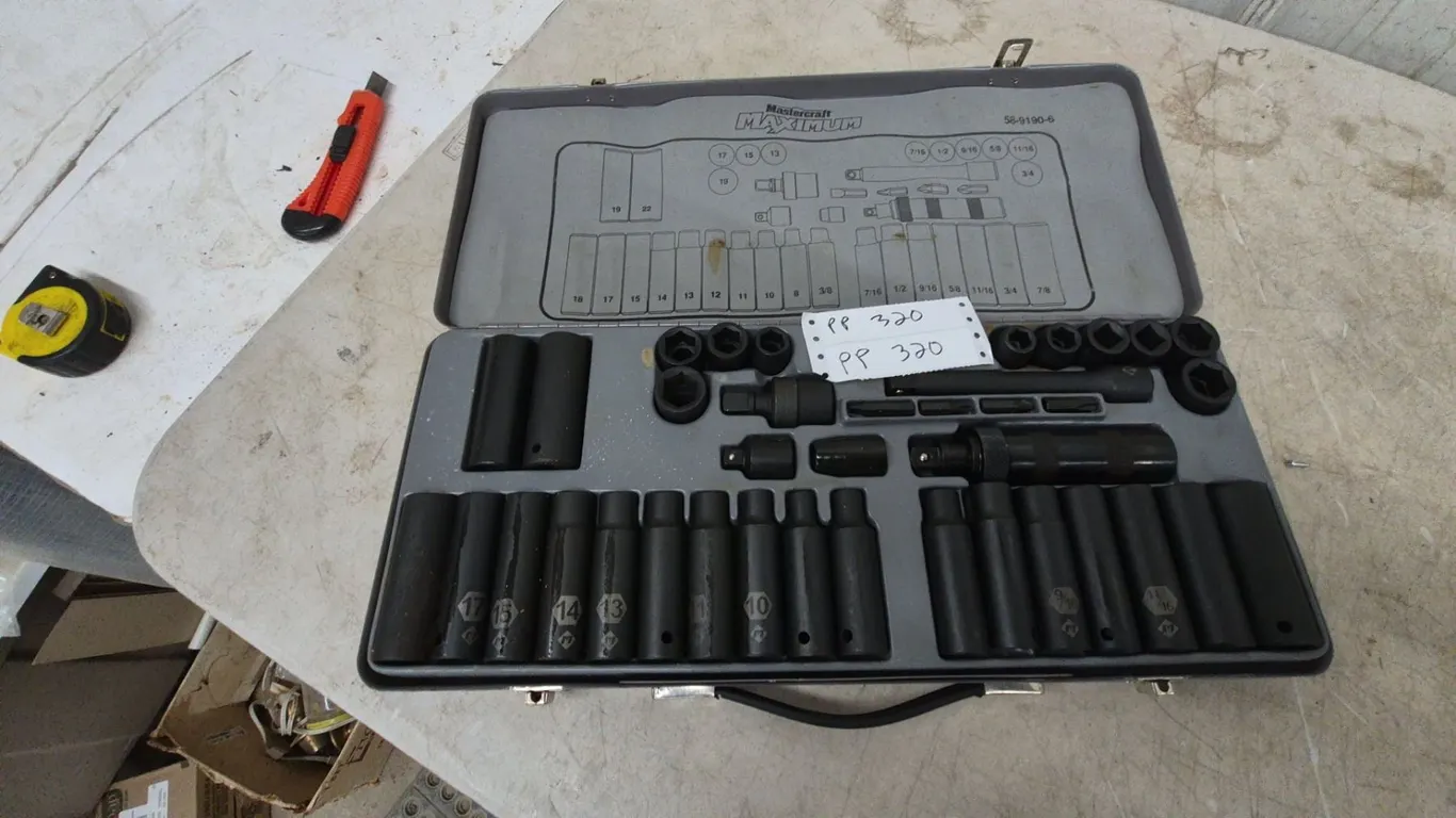 Mastercraft Maximum Socket Set with Case, Impact Sockets, Extensions