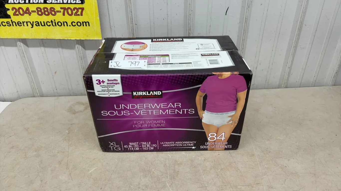 New box Kirkland XL, 84 Pack Women’s Disposable Underwear