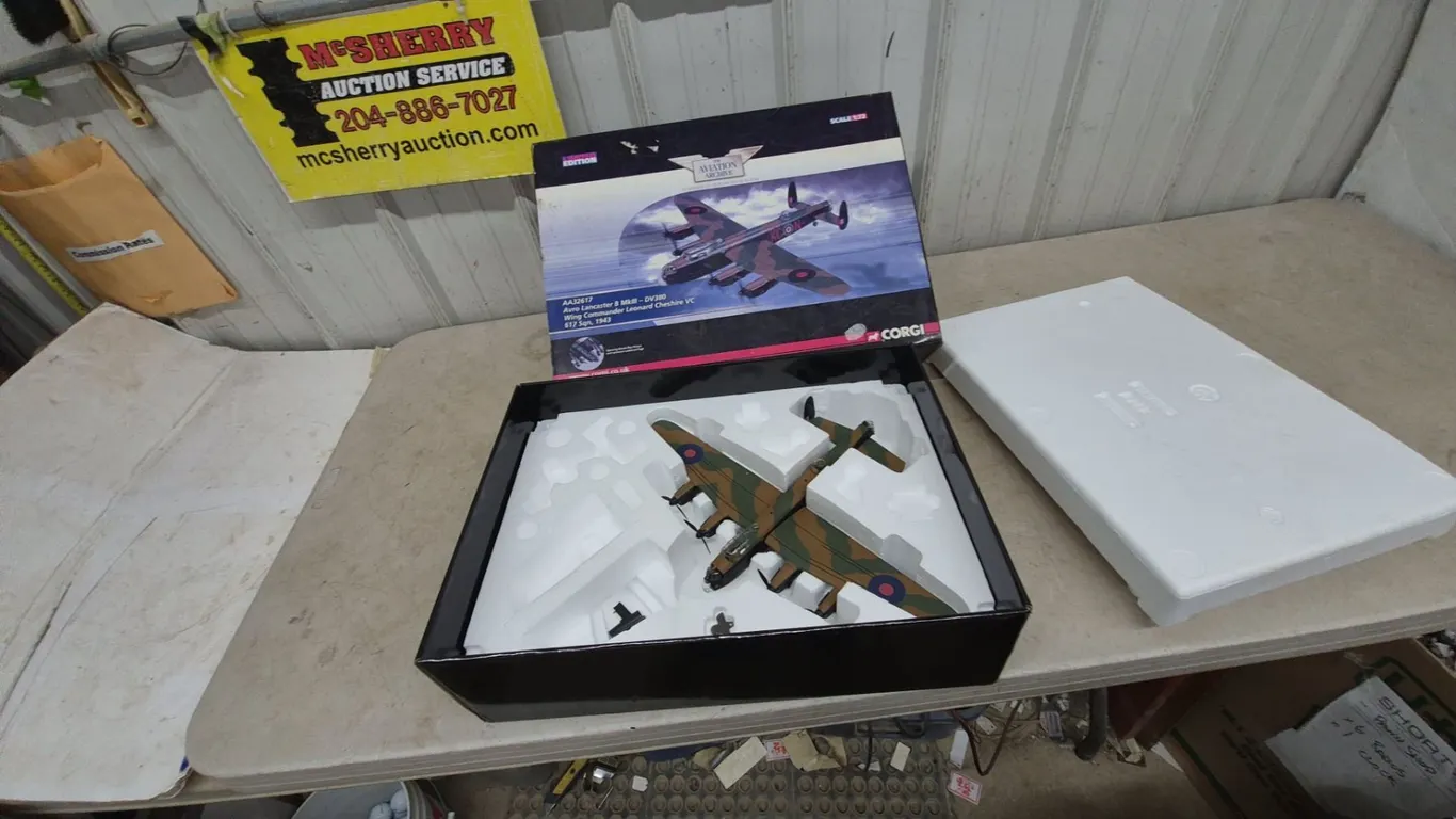 Corgi The Aviation Archive Avro Lancaster B MkIII-DV380 Model, Box