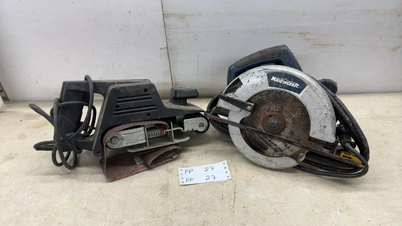 Mastercraft Circular Saw and Black and Decker Belt Sander, 120V, 3.4 Amps, 600 SFPM