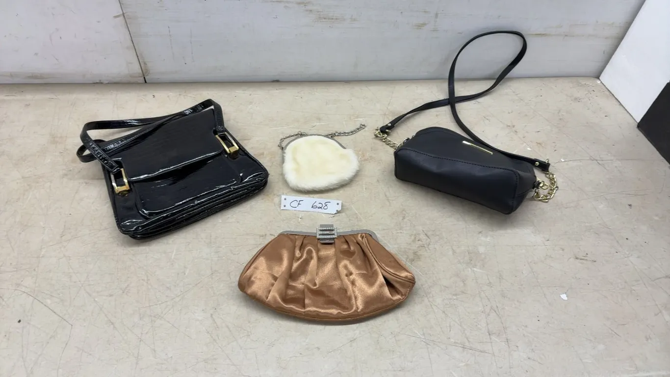 Steve Madden (Faux) Crossbody Bag, Patent Leather Shoulder Bag, Faux Fur Coin Purse