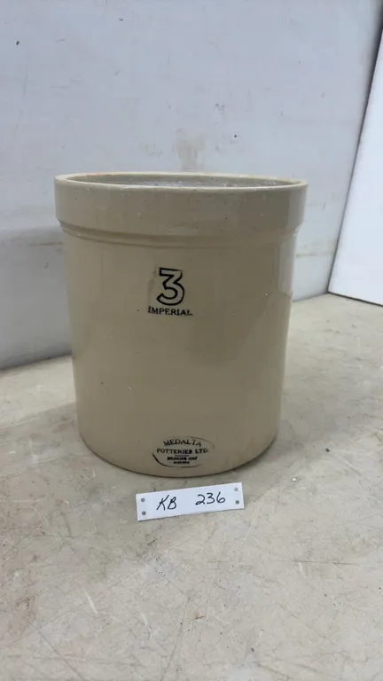 Medalta Potteries Ltd. 3 Gallon Imperial Stoneware Crock, Medicine Hat