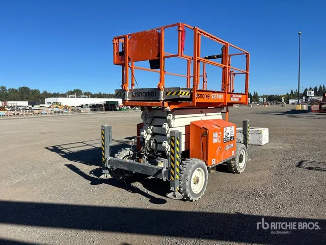 2023 Snorkel S3370RT 4x4 Dual Fuel Scissor Lift