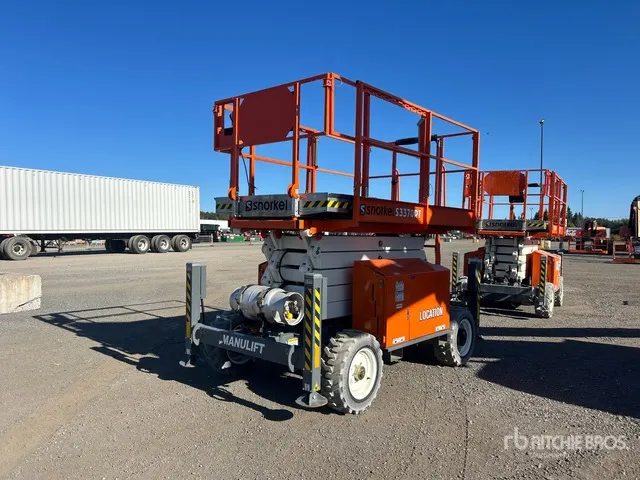 2023 Snorkel S3370RT 4x4 Dual Fuel Scissor Lift