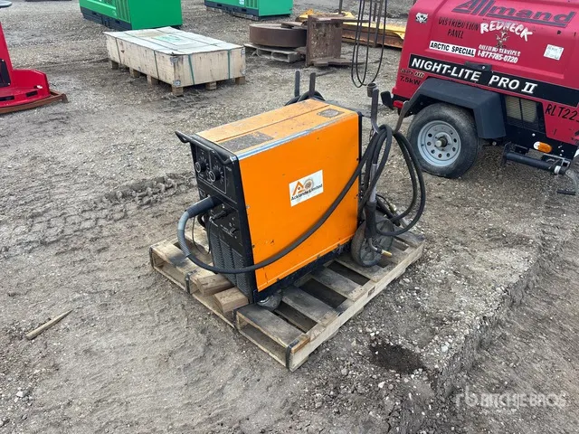 Acklands Limited AK-Matic 1250 200 A MIG Electric Welder