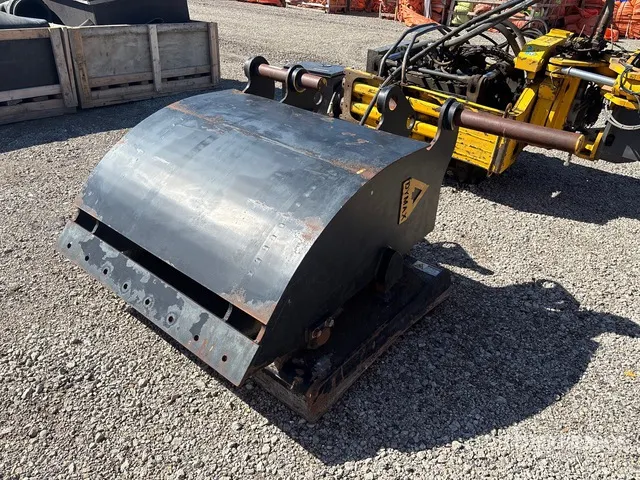 Dymax 60 in Plate Compactor Attachment