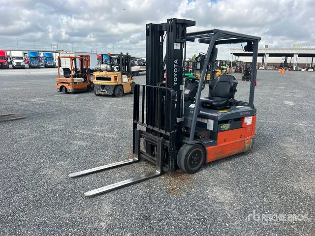 Toyota 8FBE20U 4800 lb Electric Forklift