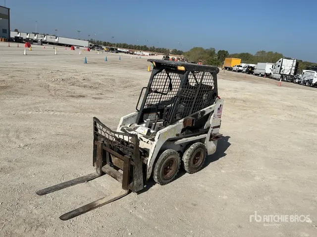 2005 Bobcat 463 Mini Skid Steer Loader