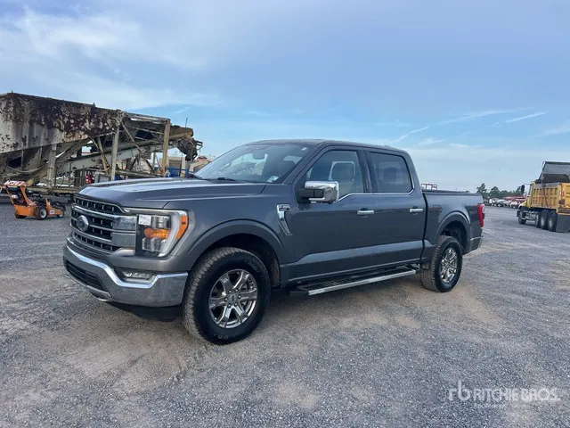 2022 Ford F-150 Lariat 4x4 Crew Cab Pickup