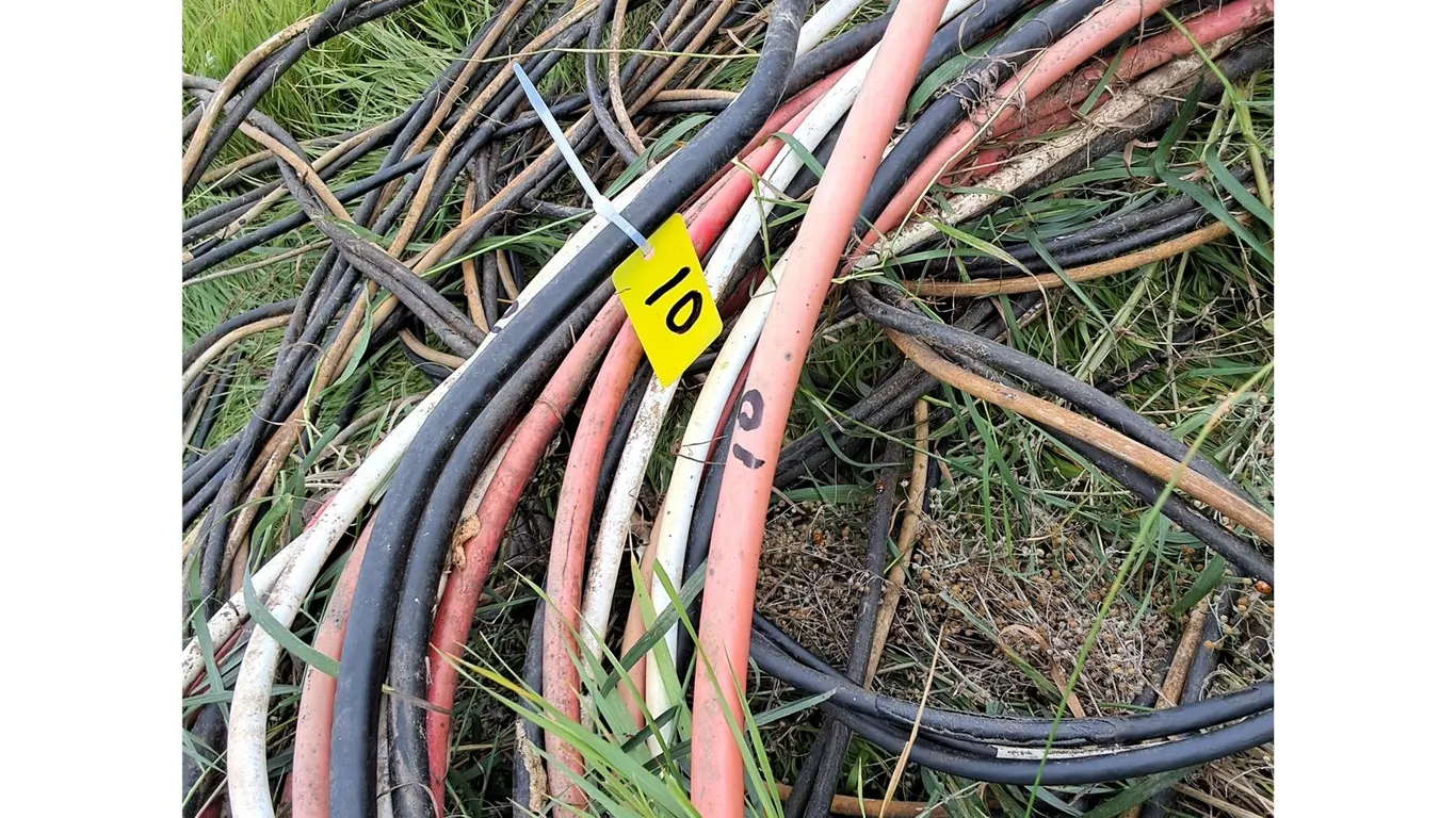 Assorted Aluminum Cable - Unknown Lengths-Pickup Offsite South of Allan