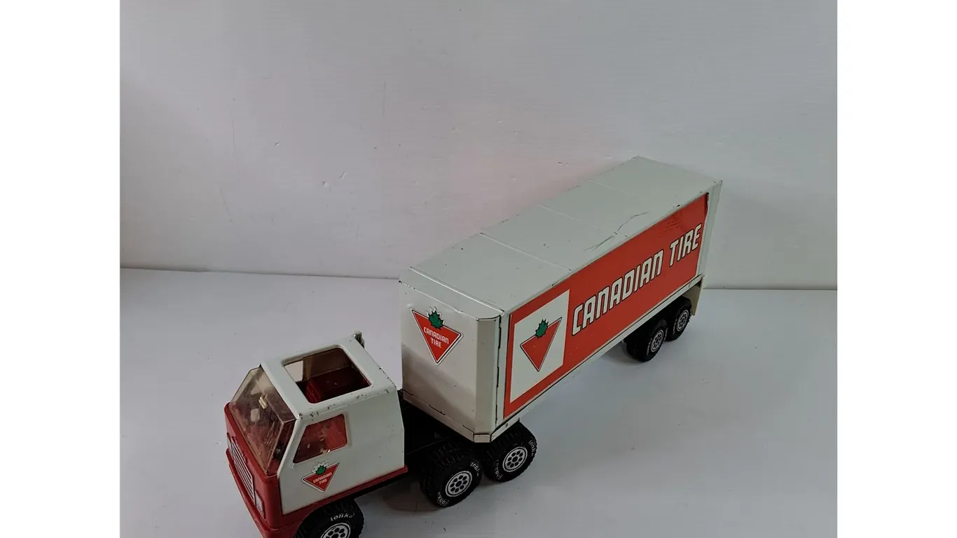 Vintage Metal Tonka Truck and Canadian Tire Trailer Toy