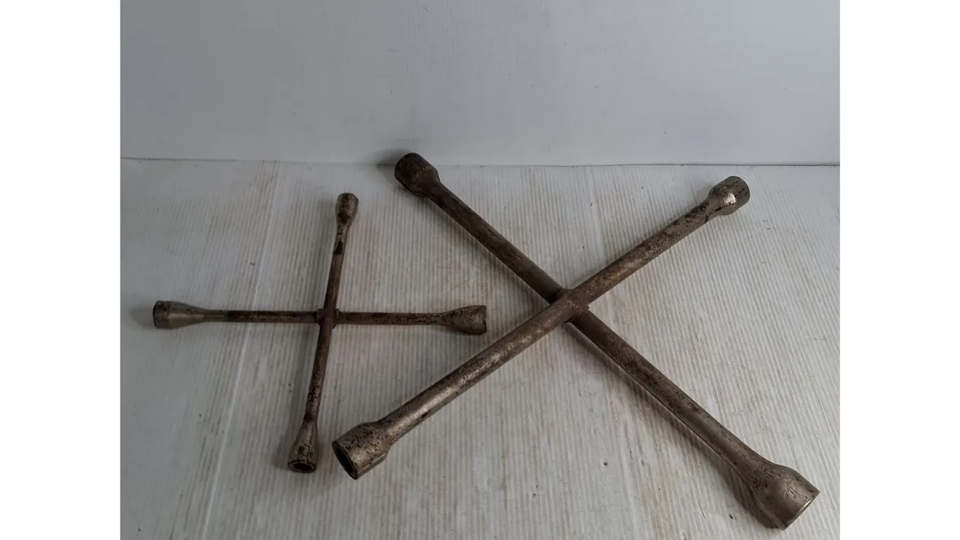 (2) Tire Irons