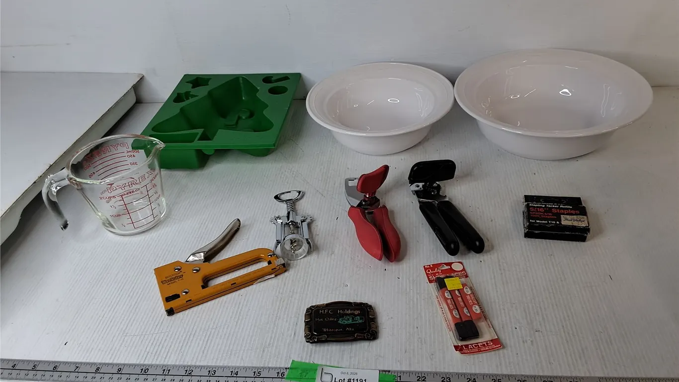 Glass Measuring Cup, Corning Bowls up to 11.5" Diam., Can Openers, Misc.