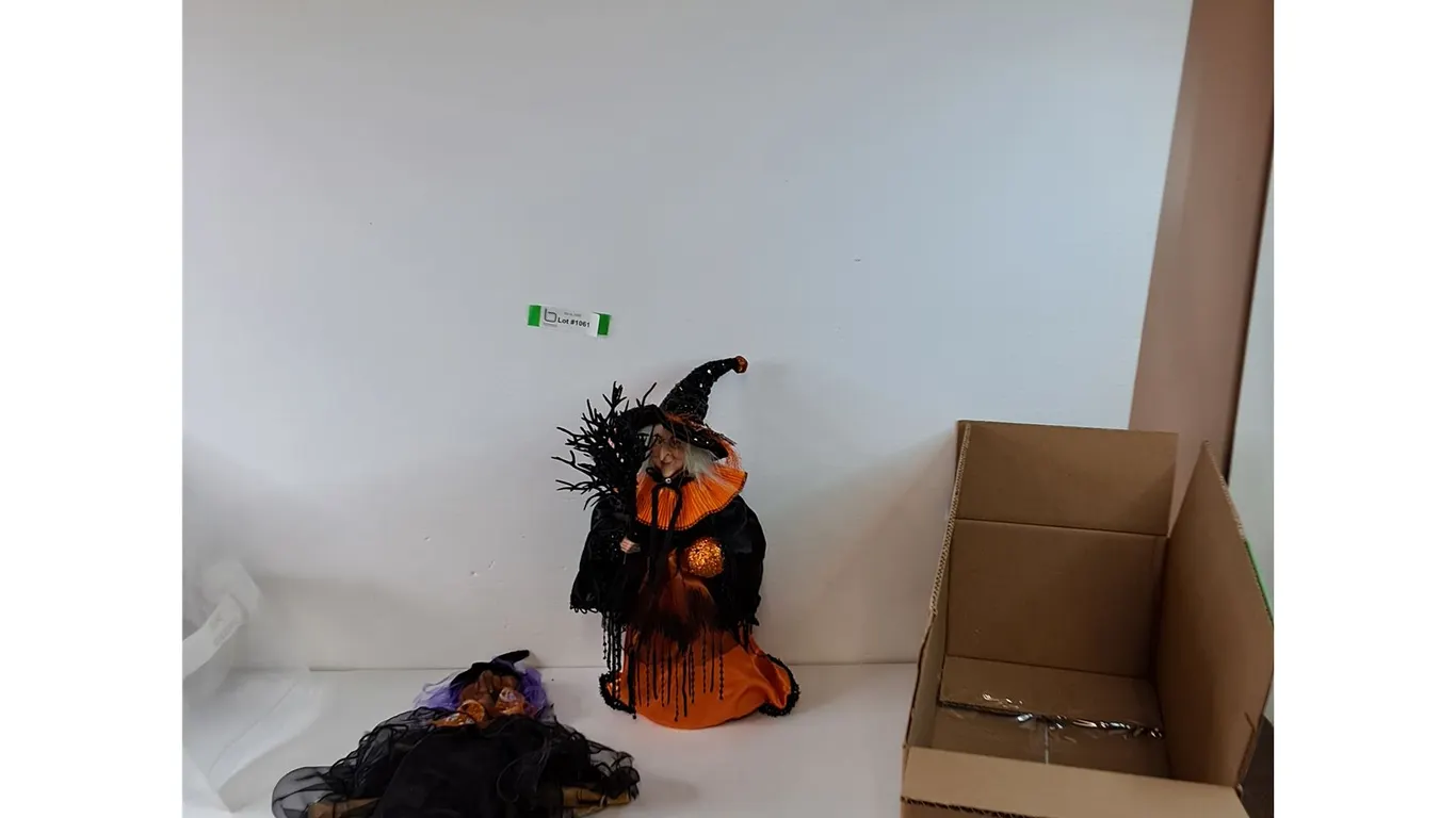 .(1) Box Halloween Decor, (2) Witches (New), (1) CD Halloween Music