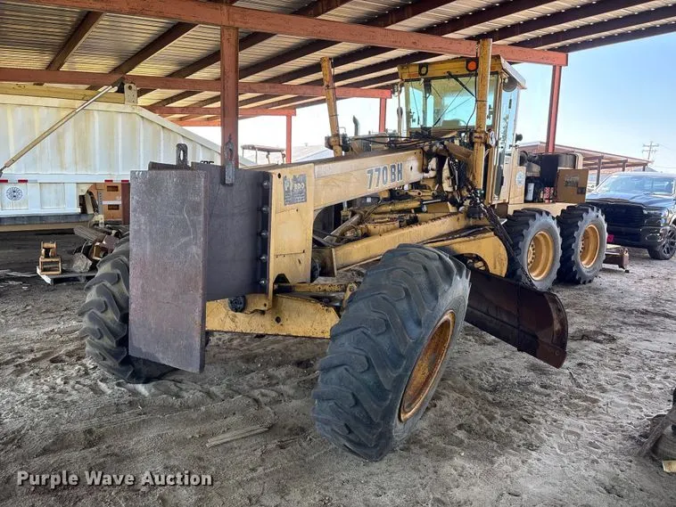 1994 John Deere 770BH motor grader