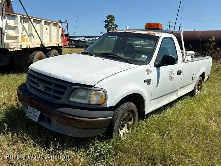 2002 Ford F150 pickup truck
