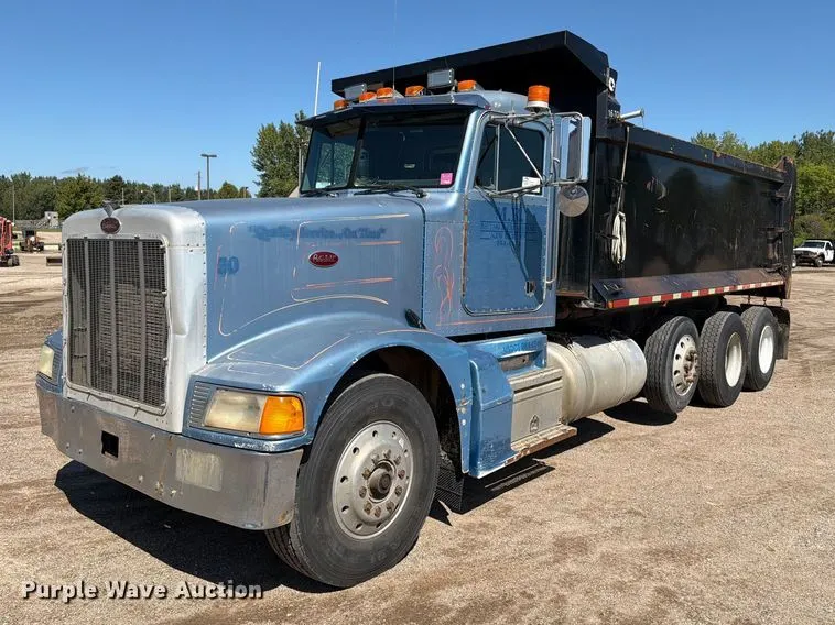 1991 Peterbilt 377 dump truck