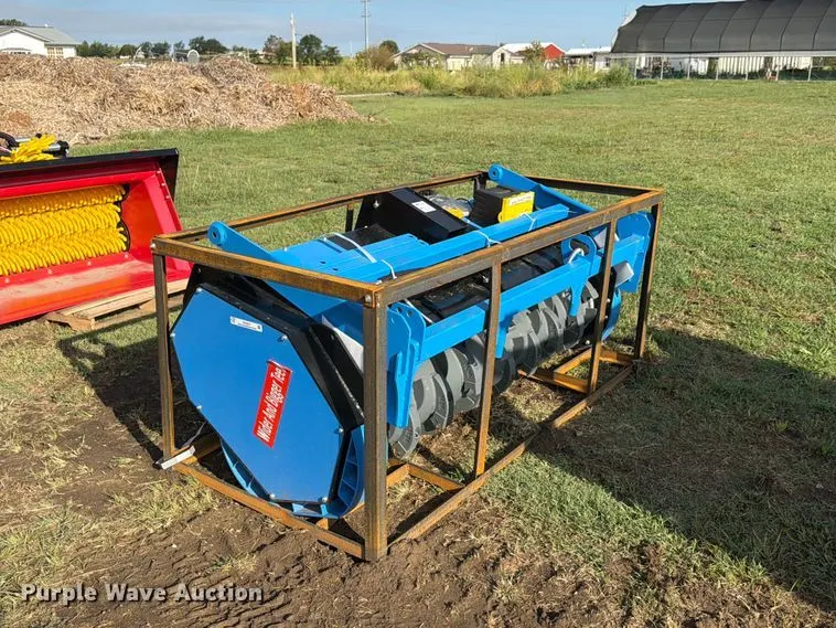Raytree RMDM72 skid steer mulcher