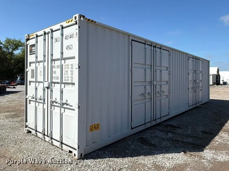 Shipping container