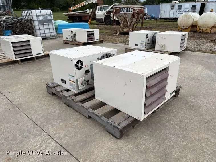 (2) Reznor V3 TCore2 heaters