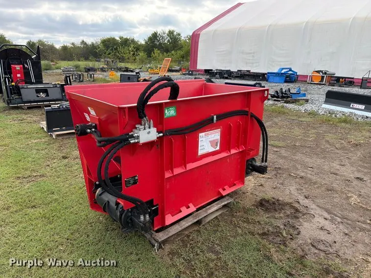 Raytree RSDB72 skid steer side discharge bucket