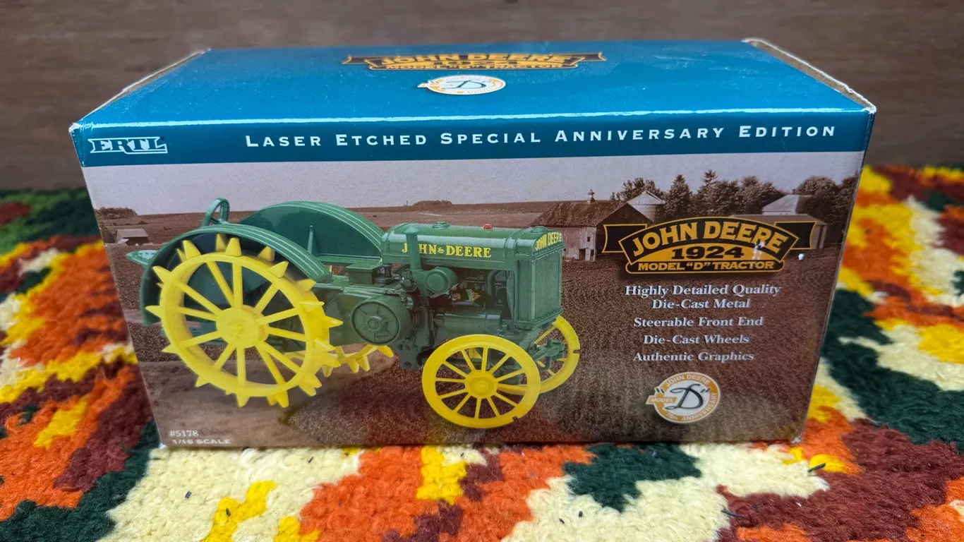 1924 John Deere Diecast Model D Tractor