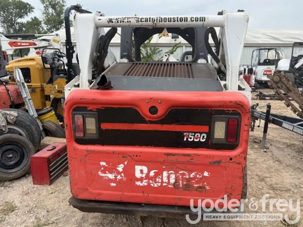 2016 Bobcat T590