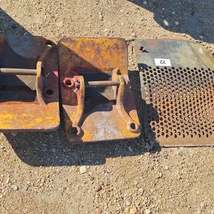 Grill protector and 2 leg support base