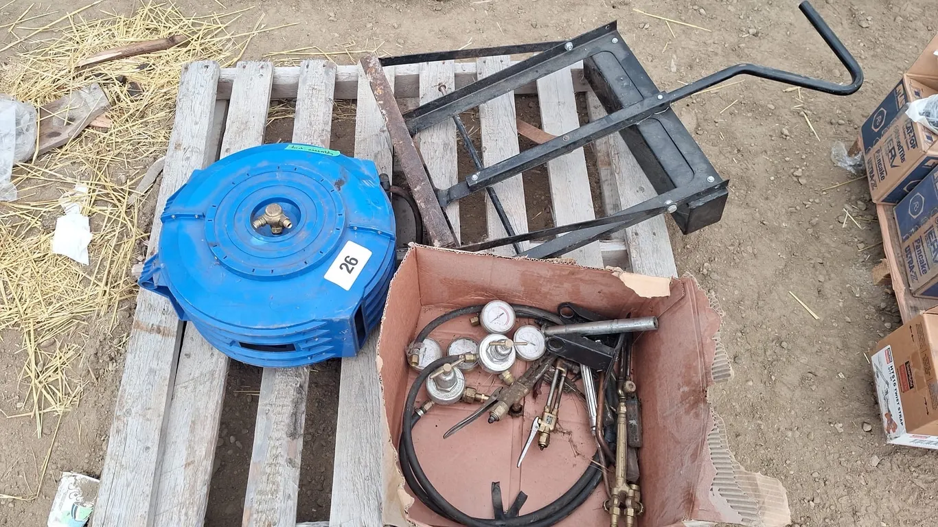 Cutting torch set up with 50 Ft retractable hose on reel.